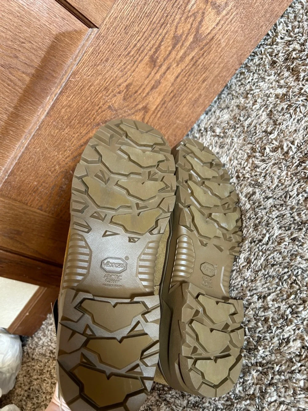 NWT Belleville 8” Composite Toe Waterproof Insulated Military Coyote Combat Boot